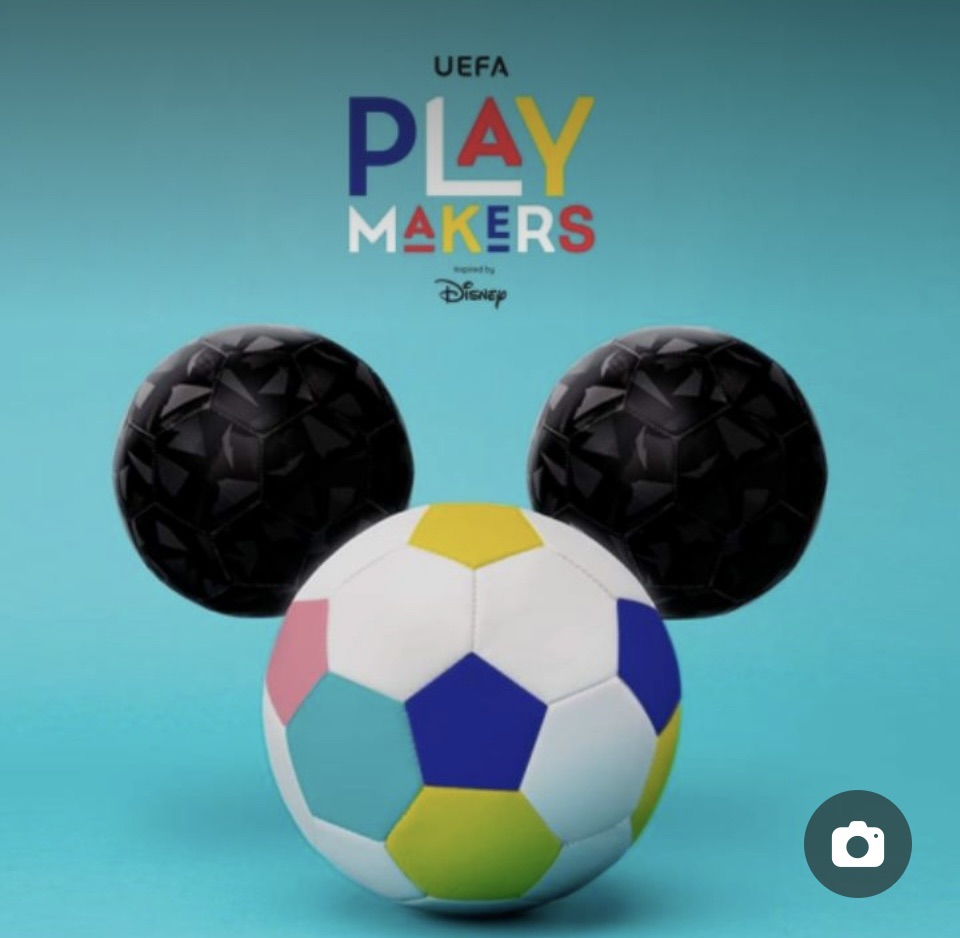 Плакат за безплатен футбол за момичета